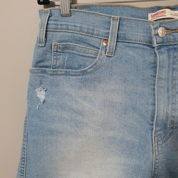 LEVI Heritage High-rise Jean Shorts Women's Plus‎ Size 16 - Picture 3 of 10